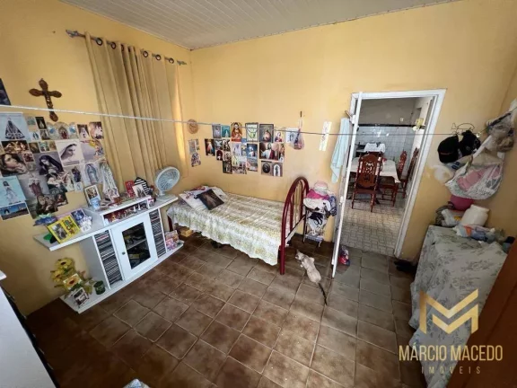 Imagem Casa com 6 dormitórios à venda, 250 m² por R$ 550.000,00 - Monte Castelo - Fortaleza/CE