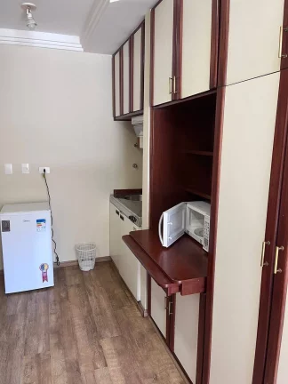 Imagem Flat para aluguel tem 28 m2 quadrados com 1 quarto em Cerqueira César - SP