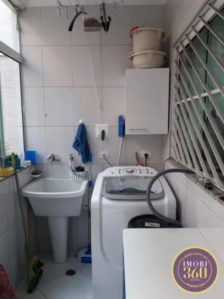 Imagem Sobrado à Venda em Guilhermina Esperança, São Paulo - SP