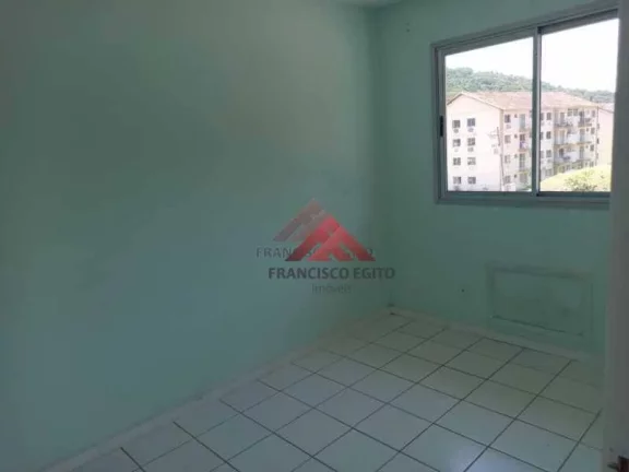 Imagem Apartamento com 2 dormitórios à venda, 64 m² por R$ 150.000,00 - Rio do Ouro - Niterói/RJ