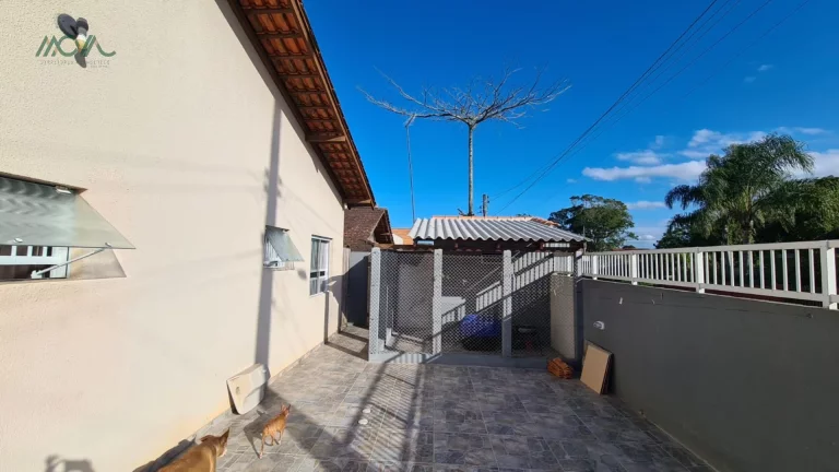 Imagem Casa com 2 quartos, sendo 01 suíte - Possível Financiamento bancário
