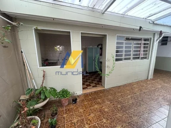 Imagem Casa Térrea Isolada com Terreno Plano de 260m² Bairro Olímpico.