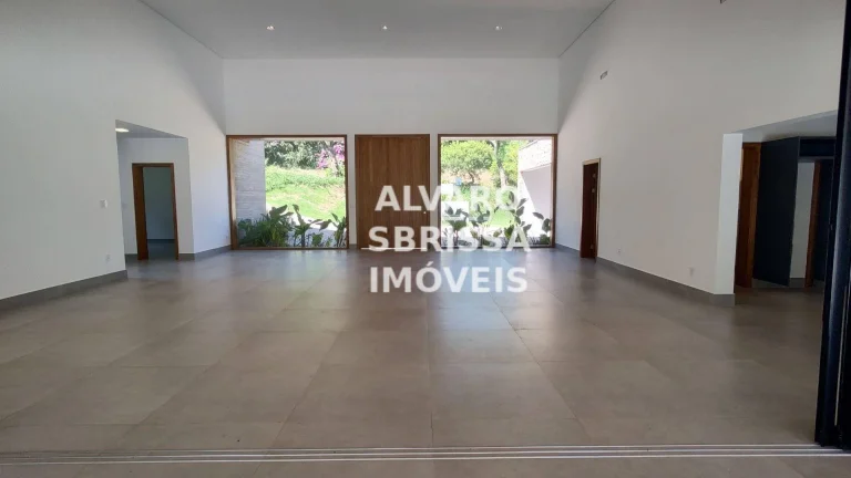 Imagem Casa ampla com arquitetura moderna à venda 3.000 m2 5 suítes no Condomínio Fazenda Vila Real em Itu SP - Casa de alto padrão integrada a natureza