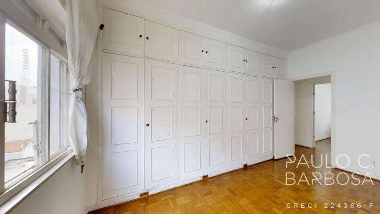 Imagem Bela Vista Venda - 5 Dormitórios (3 Suítes) - 2 Vagas - 485m² Para Reforma