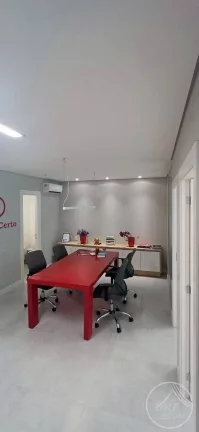 Imagem Sala Comercial Alto Padrão no Square SC –Completa e Mobiliada