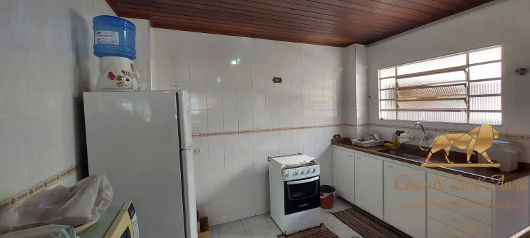 Imagem Linda casa com 04 dormitórios em Campos do Jordão! Oportunidade