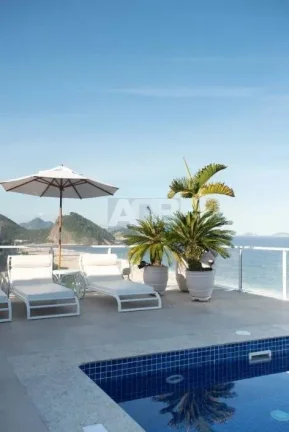 Imagem Cobertura à venda na Atlântica, 1.032m2, 5quartos, 3vgas, Frontal Mar.