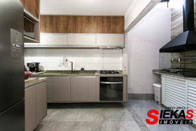 Imagem Imperdível: Casa em condomínio à venda na Vila Aricanduva, São Paulo-SP! 3 quartos, 1 suíte, 1 sala, 3 banheiros, 2 vagas, 150m².