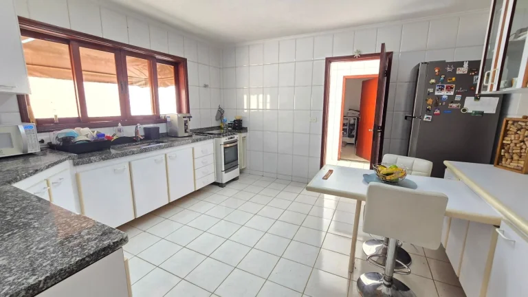 Imagem Casa com 3 suítes à venda, 259 m² por R$ 1.150.000