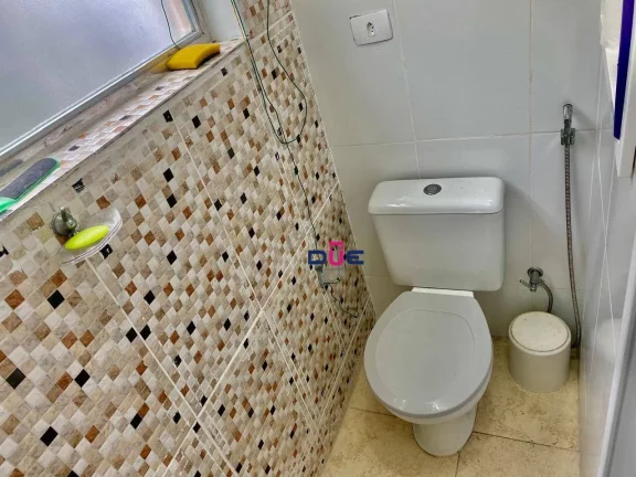 Imagem Kitnet com 1 dormitório à venda, 30 m² por R$ 180.000 - Itararé - São Vicente/SP