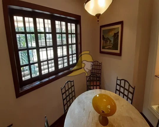 Imagem OPORTUNIDADE NO MORUMBI CASA ESTILO SOBRADO À VENDA 4 SUÍTES 6 SALAS 3 BANHEIROS 455,00 M 5 VAGAS RUA TRANQUILA SEGURA ABAIXO DA AVALIAÇÃO DE MERCADO