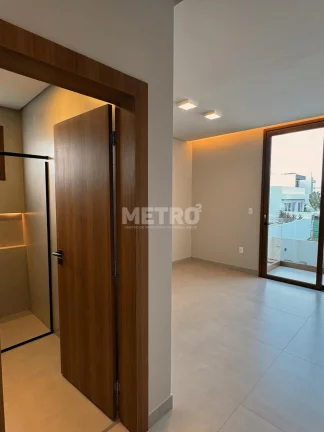 Imagem Casa no Alphavile, 4 Suítes, Master com closet e banheira, Piscina, Área Gourmet