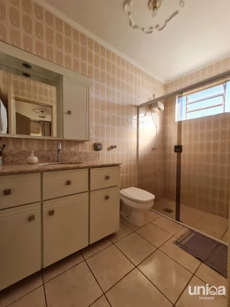 Imagem Casa térrea para venda e locação com Energia Solar e Piscina no Bairro Duque de