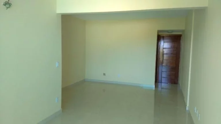 Imagem Apartamento com 2 dormitórios à venda, 90 m² por R$ 590.000,00 - Braga - Cabo Frio/RJ