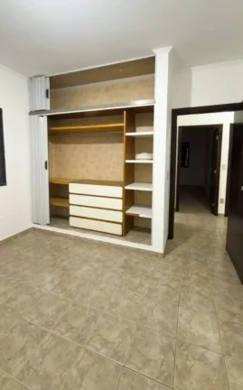 Imagem Casa térrea à venda em Atibaia com piscina  3 quartos