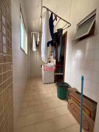 Imagem Apartamento com 3 dormitórios à venda, 186 m² por R$ 750.000,00 - Algodoal - Cabo Frio/RJ