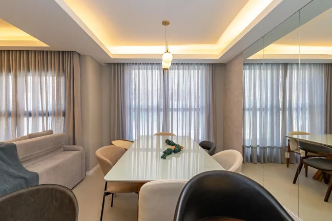 Imagem Casa em condomínio Santa Felicidade Decorada!