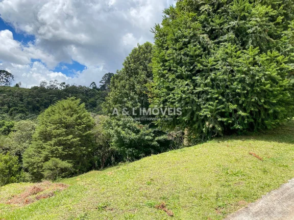 Imagem Lote em Campos do Jordão | 1.111,52 m² | Vista para o Vale