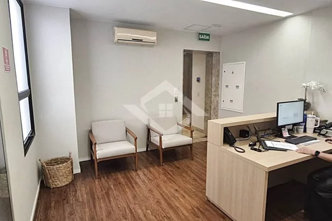 Imagem Leblon Alugo Sala 142m2 com ar central e 2 Vagas
