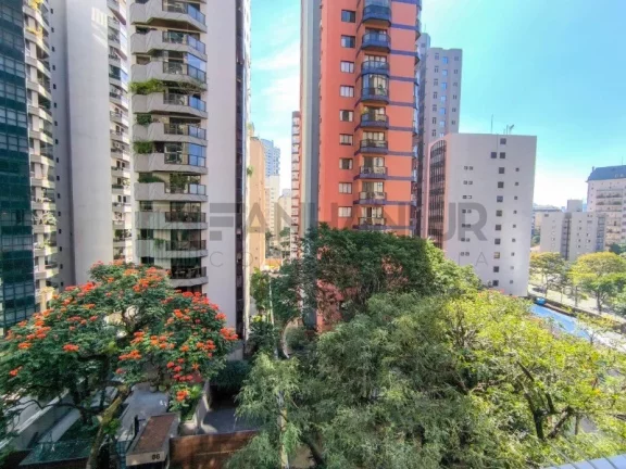 Imagem Apartamento mobiliado para locação no Itaim Bibi, São Paulo-SP: 2 quartos, 2 suítes, 3 salas, 4 banheiros, 2 vagas, 163 m².