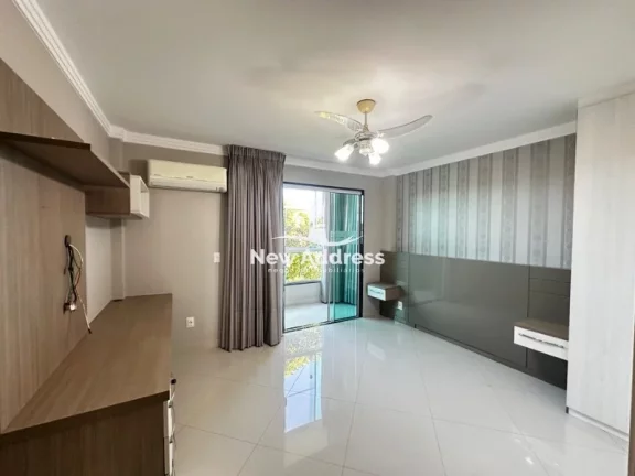 Imagem Surpreendente casa de 4 andares à venda em condomínio fechado no Retiro do Congo - Vila Velha