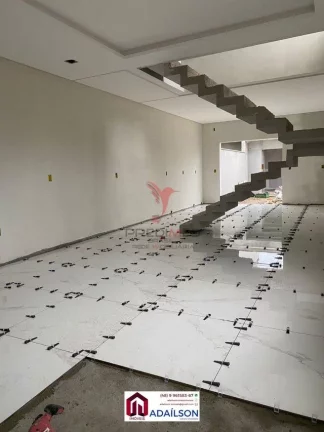 Imagem CASA ALTO PADRÃO Á VENDA EM FLORIANÓPOLIS SC COM 3 DORMITÓRIOS SENDO 1 SUÍTE MASTER