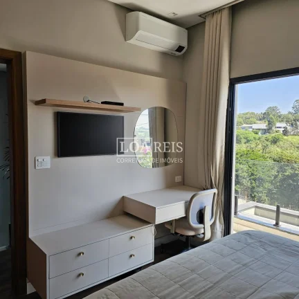 Imagem CASA 04 DORMITÓRIOS SENDO 1 SUÍTE MASTER COM MÓVEIS PLANEJADOS