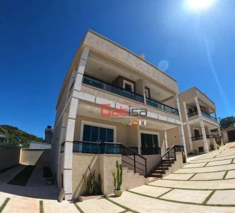 Imagem Casa com 2 dormitórios à venda, 92 m² por R$ 450.000,00 - Guriri - Cabo Frio/RJ