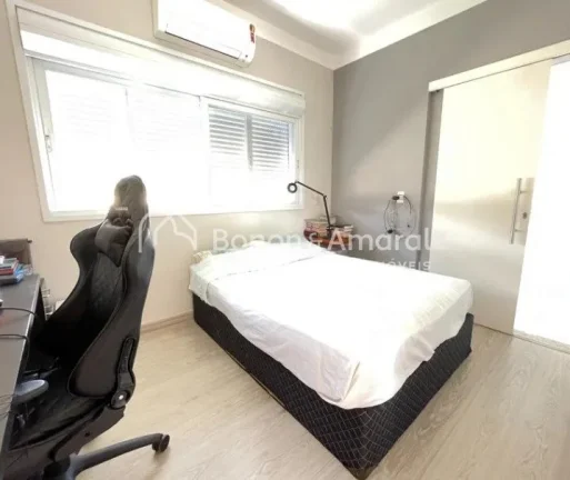 Imagem Ótima casa térrea no Condomínio Le Village, em Valinhos, com 195m² de área construída em um te...