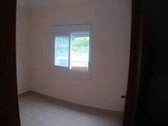 Imagem SITIO EM S.J.CAMPOS, PRÓXIMO DA CIDADE, COM CASA DE 3 DORMITÓRIOS (1 STE), 5 LAGOS PARA PESCARIA