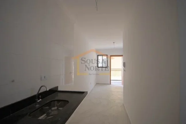 Imagem Apartamento com 35m², dispõe de 2 dormitórios, 1 banheiro, sala dois ambientes, cozinha com gabin...