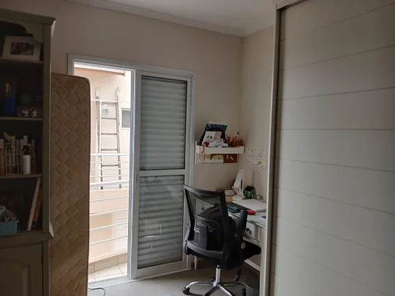 Imagem VENDO LINDO CASA EM CONDOMINIO FECHADO NO BAIRRO CAMPO GRANDE! (ZONA SUL)