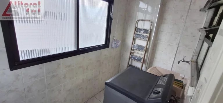 Imagem Apartamento para venda na Aviação, Praia Grande-SP: 2 quartos, 1 suíte, 1 sala, 2 banheiros, 1 vaga de garagem, 95m². Venha conferir!