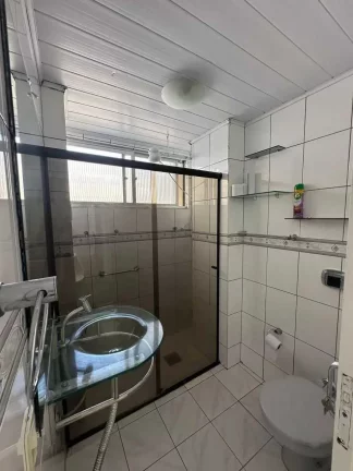 Imagem Apartamento com 2 dormitórios reformado e mobiliado com linda vista em Balneário Camboriú