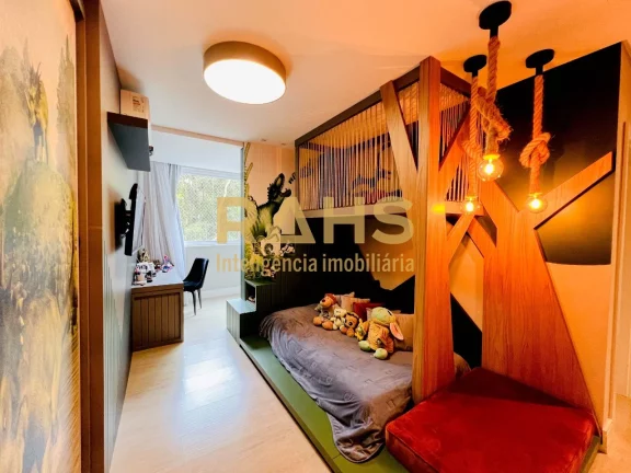 Imagem Apartamento Totalmente Mobiliado e Decorado em Localização Nobre Com 250m² privativos, o apartame...