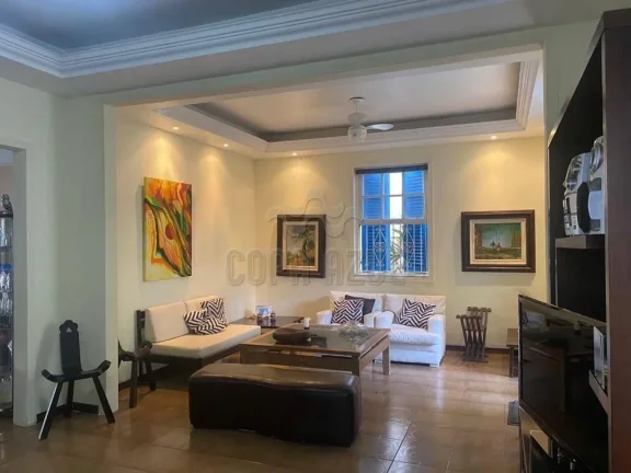 Imagem Grajaú - Residencial › Casa com 4 quarto(s) a Venda