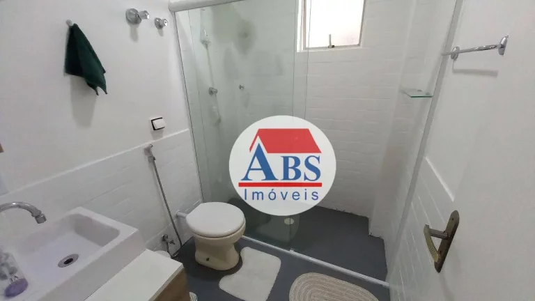 Imagem Apartamento 2 dorm na Ponta da Praia em Santos prédio com piscina