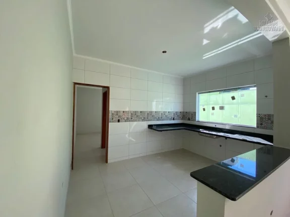 Imagem CASA NOVA NA PRAIA COM 2 QUARTOS E PISCINA!