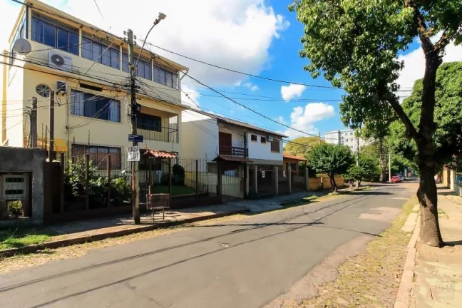 Imagem Casa à venda no bairro Nonoai - Porto Alegre/RS