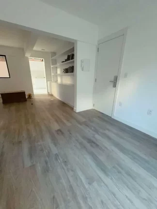 Imagem Apartamento com 2 dormitórios e 1 vaga de garagem em Balneário Camboriú/SC