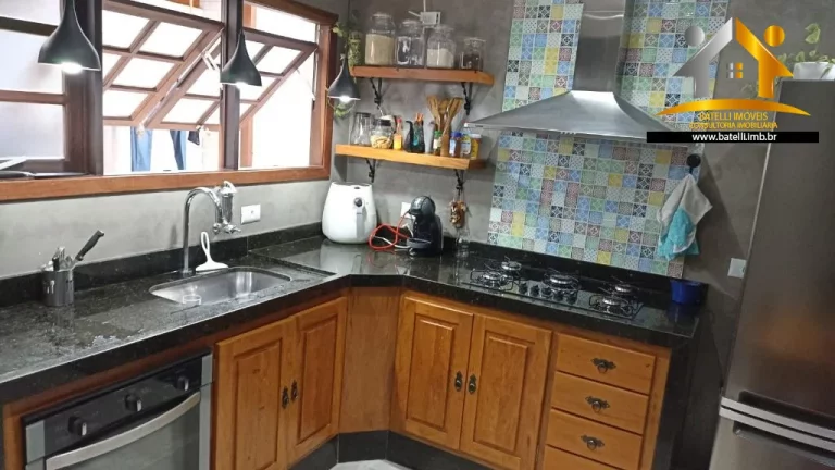 Imagem Casa à venda no Parque São Jorge na Granja Viana - Batelli Imóveis
