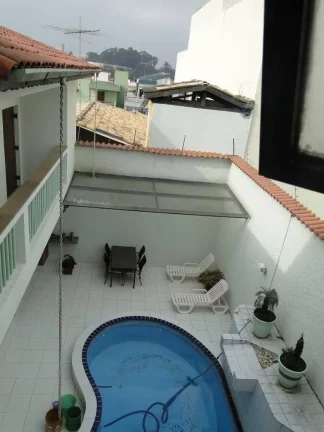 Imagem Sobrado de Luxo no Parque dos Pássaros: 4 Quartos, 4 Banheiros, 8 Vagas - São Bernardo do Campo-SP!