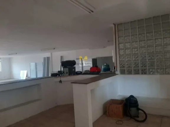 Imagem Ampla Loja Comercial para alugar, com 300m2 no Centro de Piraquara em cima do Banco do Brasil,