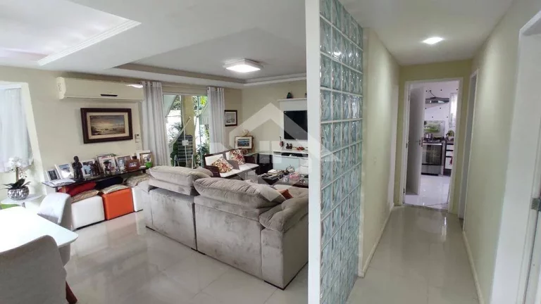 Imagem Casa Duplex com 4 suítes, 250m² condomínio Jardim Itaúna, Vargem Grande