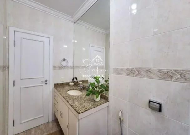 Imagem Imperdível casa em condomínio na Enseada, Guarujá-SP: 4 quartos, 4 suítes, 2 salas, 5 banheiros, 4 vagas, 350m².