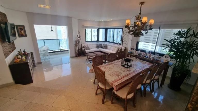 Imagem Flat com 3 dormitórios à venda, 113 m² - Pitangueiras - Guarujá/SP