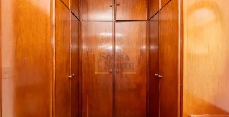 Imagem Sobrado 3 dormitórios, sendo 1 suíte, sala 2 ambientes, cozinha e dormitórios com armários, ampl...
