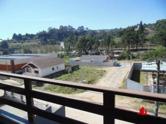Imagem Casa a venda com 03 quartos na Região do Portal de Campos do Jordão.