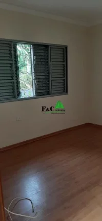Imagem Casa para Venda em Limeira, Vila Queiroz, 4 dormitórios, 1 suíte, 4 banheiros, 4 vagas