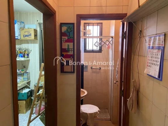 Imagem Vende-se amplo apartamento no Jardim Proença!
Com 3 quartos, sendo um suíte com closet, todos com ...